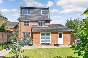43, Forest Avenue, Ashford TN25 4GB