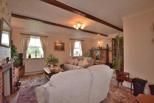 3 bed Detached for sale Image 5