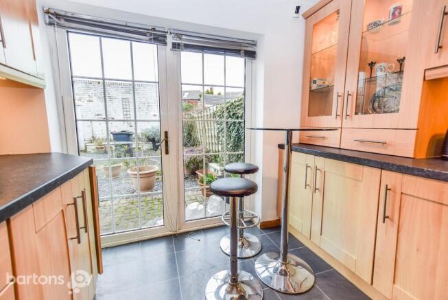 3 bed Semi-Detached for sale Image 4