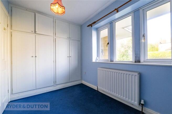 3 bed Bungalow for sale Image 12