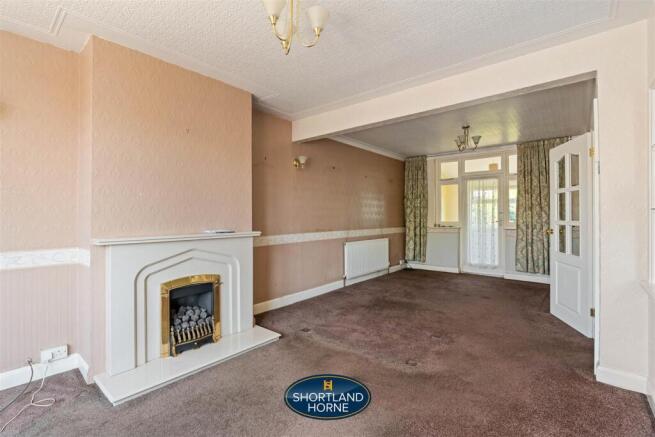 Lounge / Dining Room