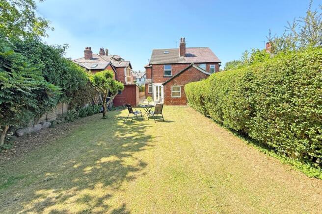 3 bed House for sale Image 7