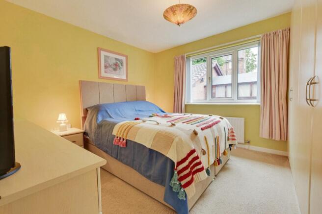 3 bed Bungalow for sale Image 12
