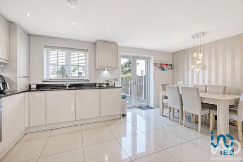 Bowers Close, Basildon, SS13