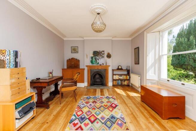 6 Hillside Road-42.jpg