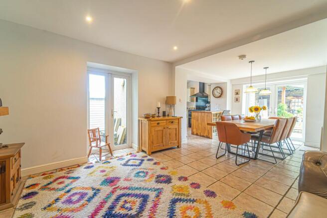 Kitchen/Diner/Lounge