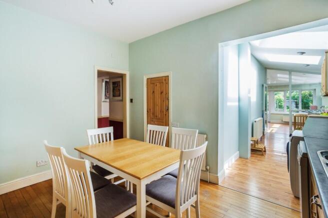 Kitchen/Breakfast Rm
