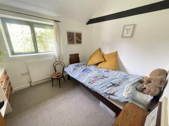 bed3.JPG