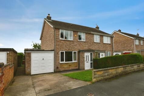 Lark Hill Drive, Ripon