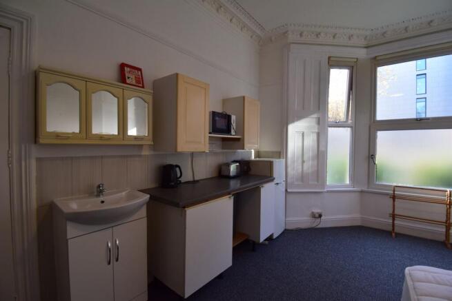 bedsit