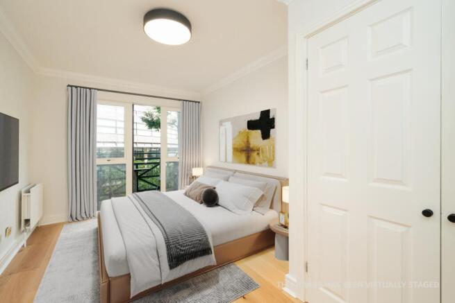 Master Bedroom (1)