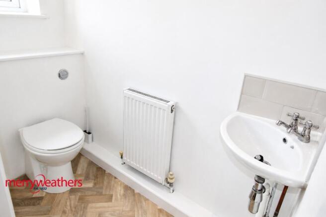 2 bed Town House for sale Image 5