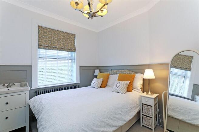 4 bed Detached for sale Image 11