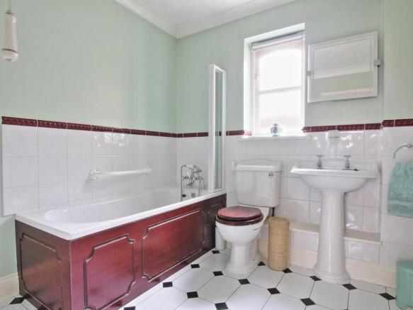 Photo 11