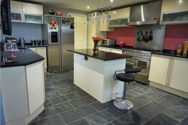 Kitchen / Breakfast