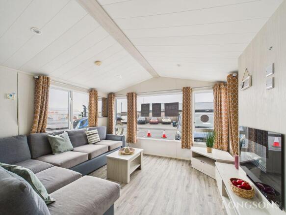 Cam02173g0 Pr0326 Still005