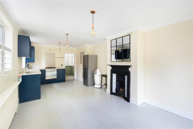 Living Room/Kitchen