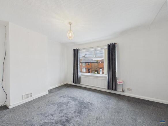 3 bed Semi-Detached for sale Image 8