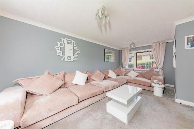 355A Charleston Drive Dundee-2.JPG