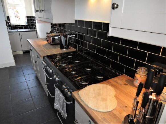 Dining kitchen