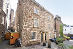 10, Carters Buildings, Portland Street, Clifton, Bristol BS8 4JD