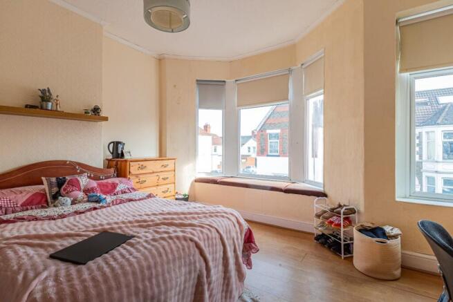 Dogfield Street 85-6.jpg