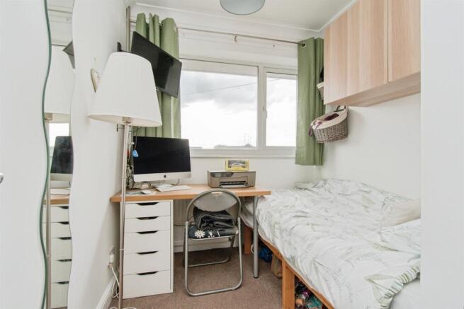 3 bed Semi-Detached for sale Image 12