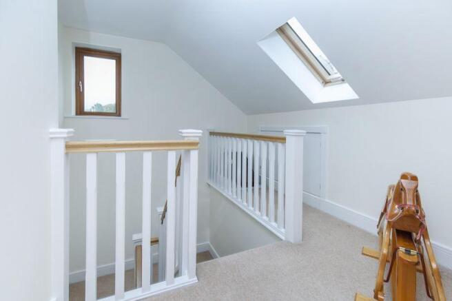 2nd Floor Landing