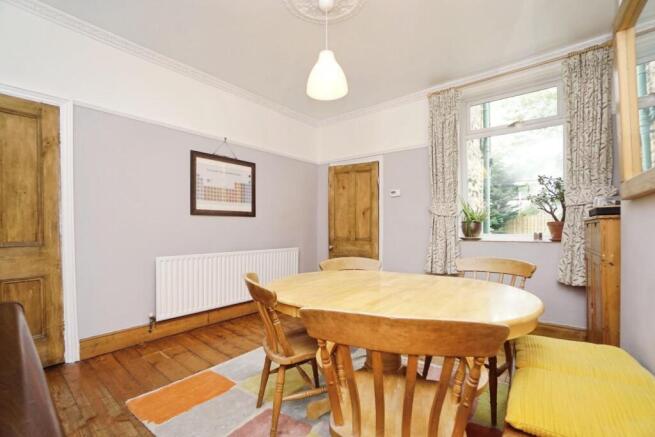 4 bed Terraced for sale Image 6