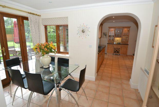 Breakfast Room