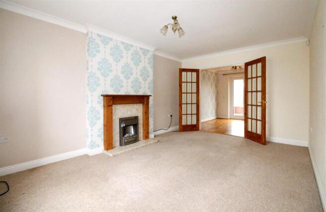 Millview Crescent_00