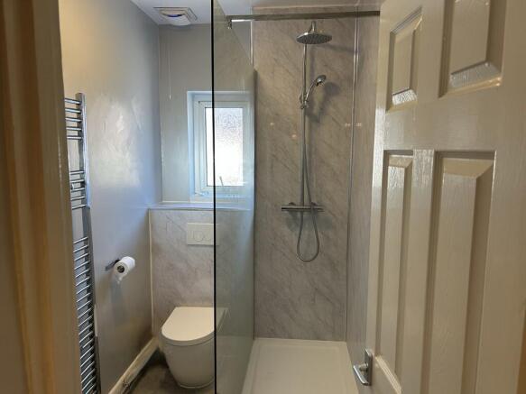 MiltonBathroom1