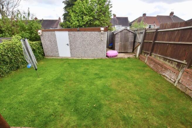 Garden & Double Garage