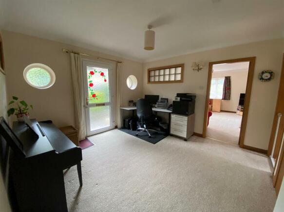 Reception Room.jpg