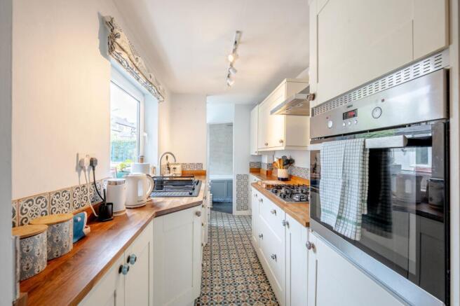 3 bed Terraced for sale Image 7