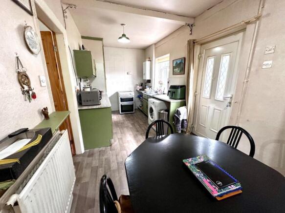 3 bed Terraced for sale Image 6