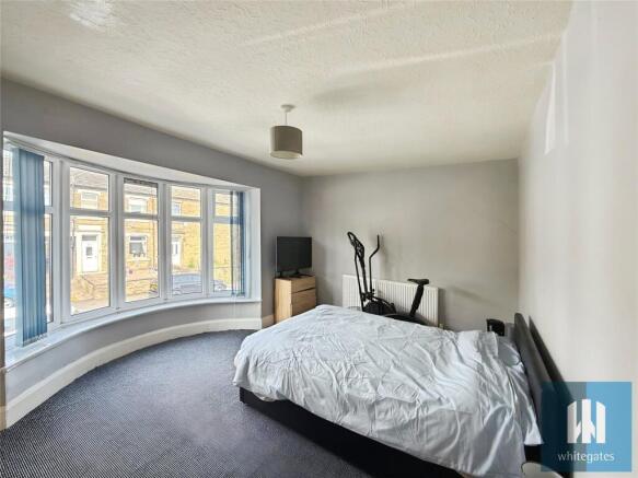 2 bed Semi-Detached to rent Image 6