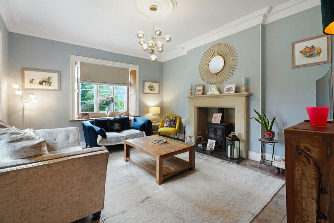 4 bed Detached for sale Image 4
