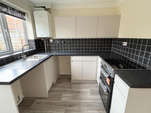 Kitchen (1)