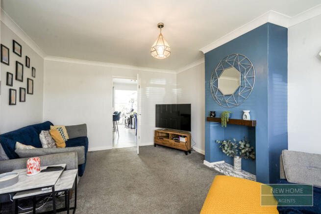 3 bed Semi-Detached for sale Image 7
