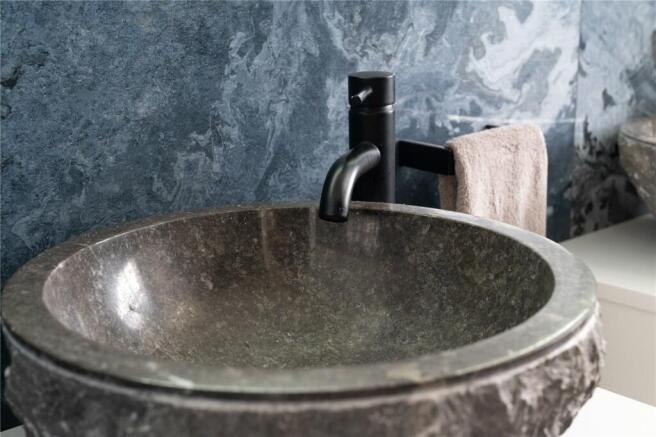 Ensuite Sink