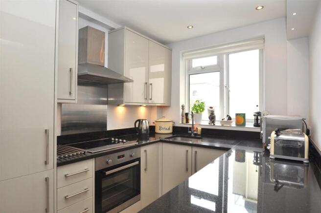Fitted Kitchen