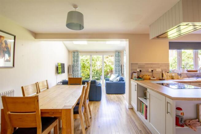 Living/Dining Kitchen