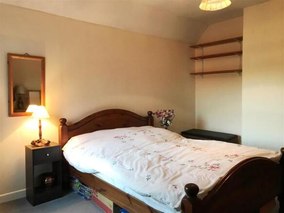 Bed 2.JPG