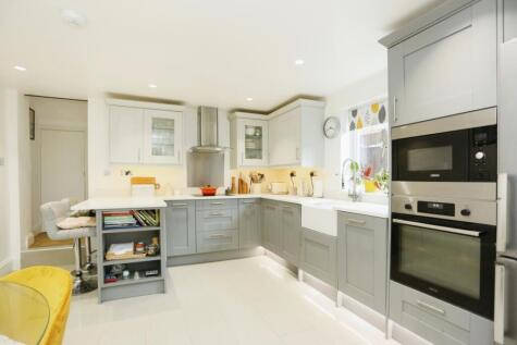 Ashbourne Grove, East Dulwich, SE22