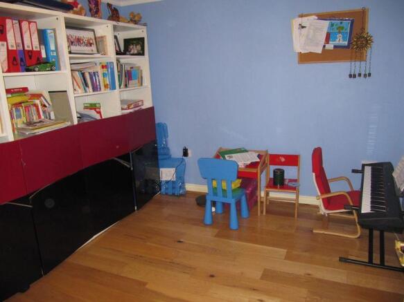 Photo 4