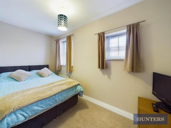 2 bed Terraced for sale Image 9
