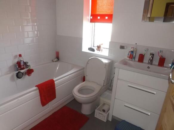 Photo 10