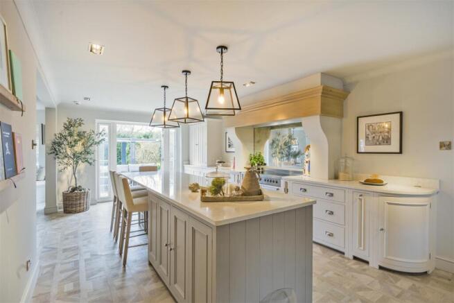 Kitchen/Breakfast Room