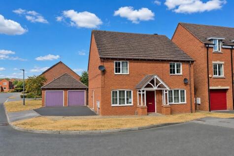 Erica Drive, Whitnash, Leamington Spa